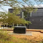 Hébergement de vacances Luxury Retreat With Sauna - By Traum