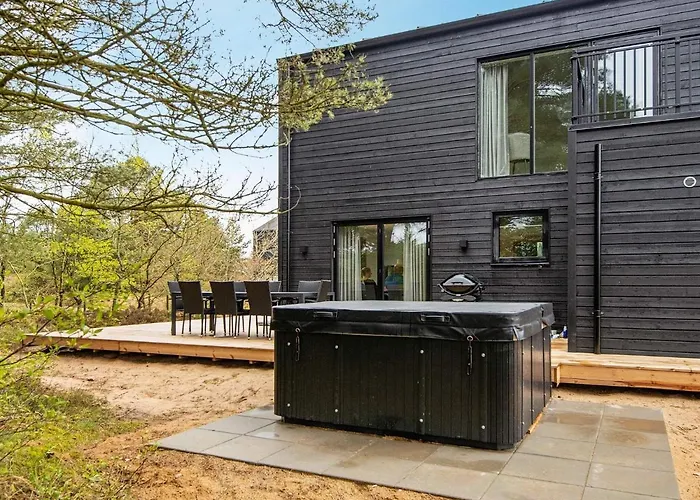 Dom wakacyjny Luxury Retreat With Sauna - By Traum